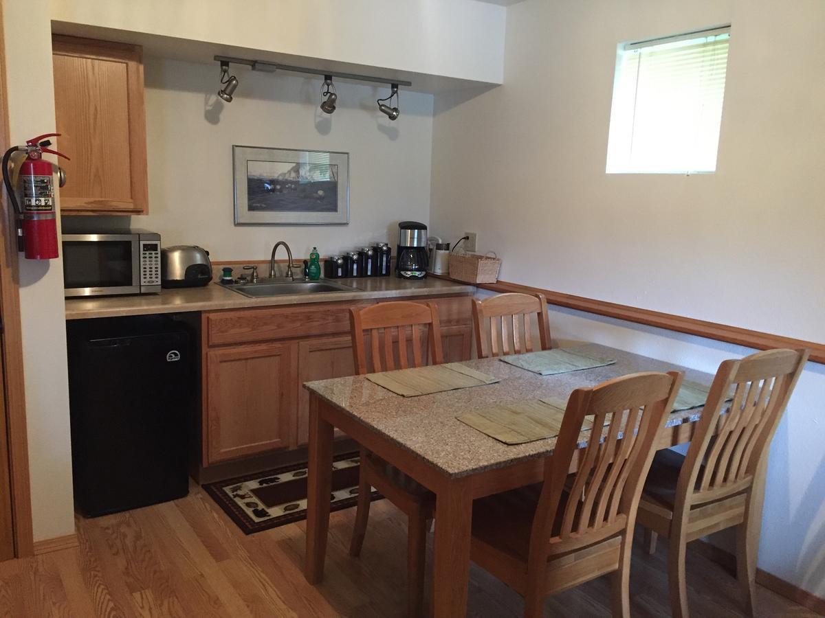 Bears Den Alaska Lodging Seward Ngoại thất bức ảnh