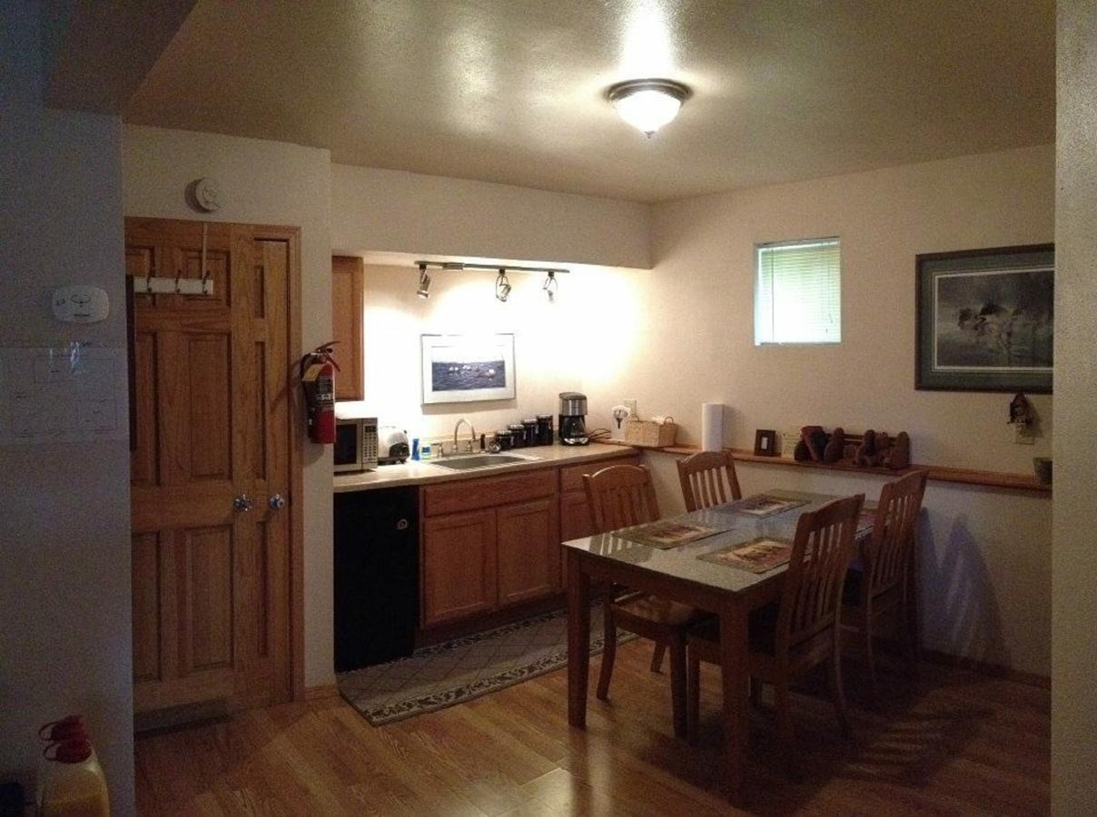 Bears Den Alaska Lodging Seward Ngoại thất bức ảnh