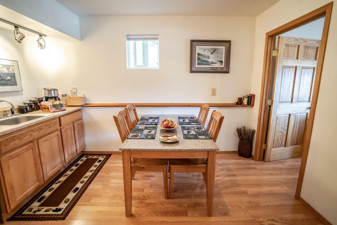 Bears Den Alaska Lodging Seward Ngoại thất bức ảnh